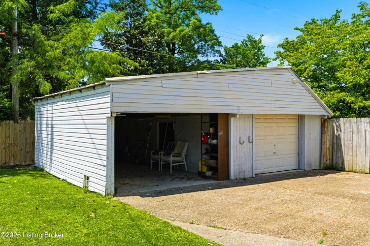 Listing Image 31