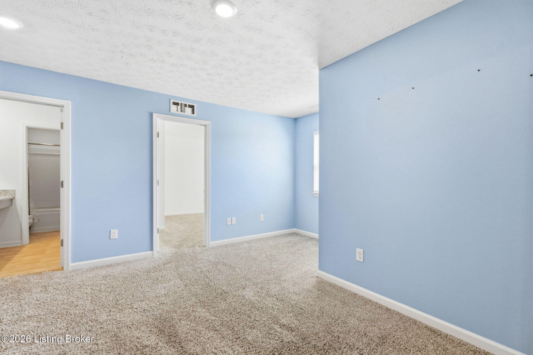 Listing Image 57