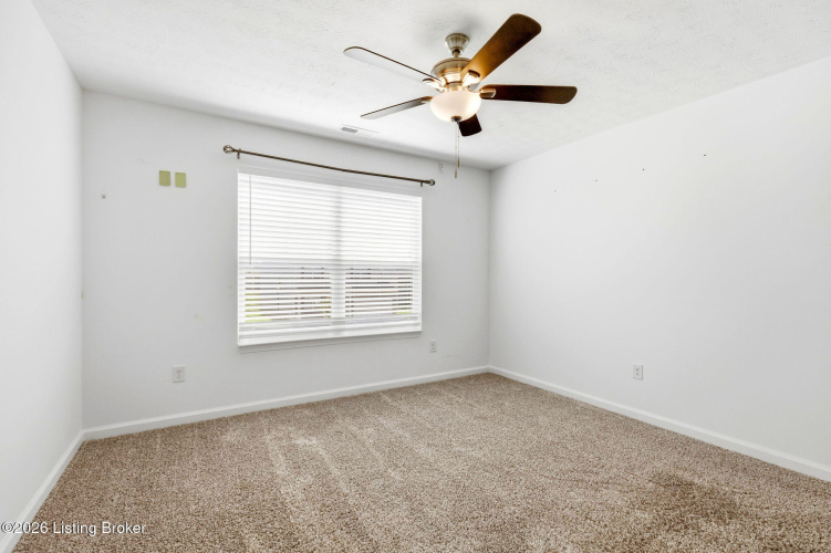 Listing Image 59