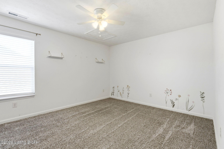 Listing Image 64