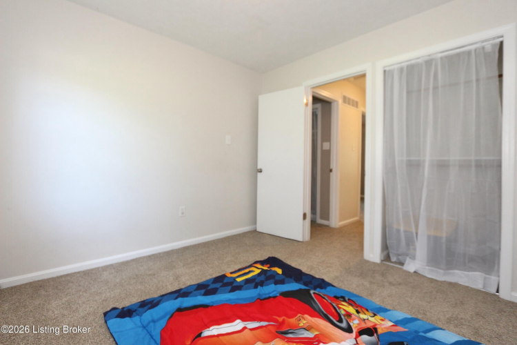 Listing Image 28