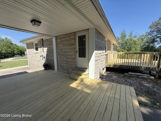 Listing Image 16