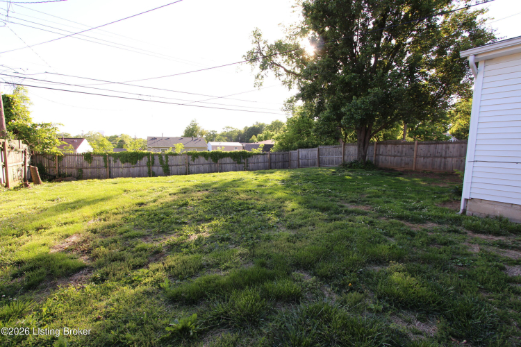 Listing Image 20