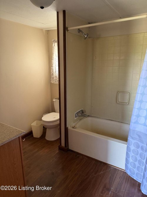 Listing Image 15