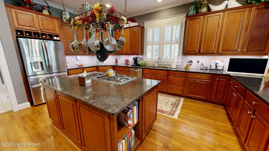Listing Image 9