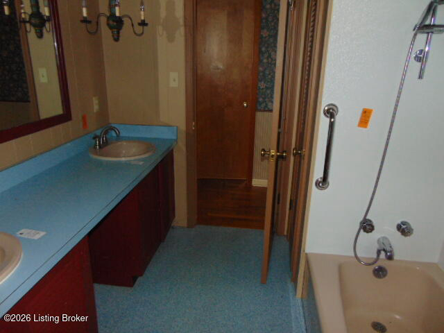 Listing Image 15