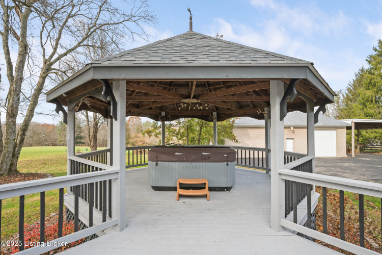 Listing Image 44