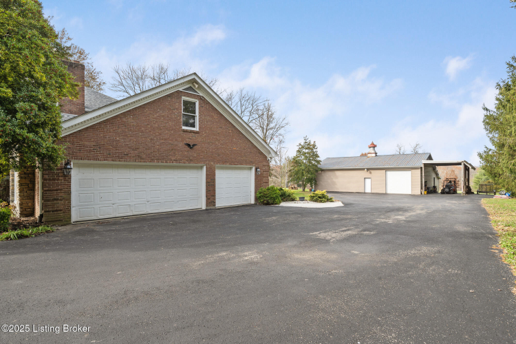 Listing Image 50