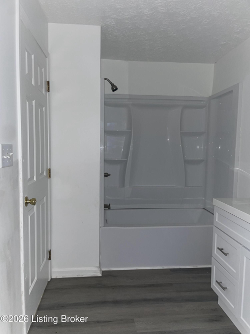 Listing Image 51