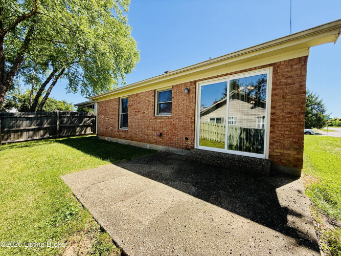 Listing Image 25