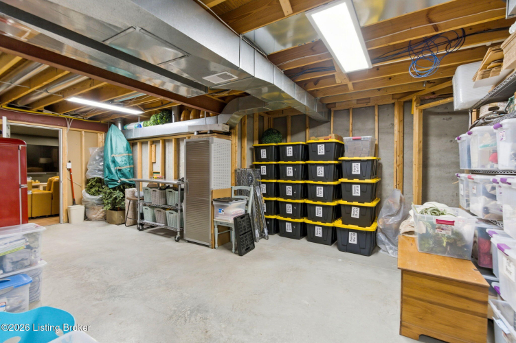 Listing Image 76