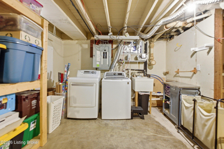 Listing Image 31