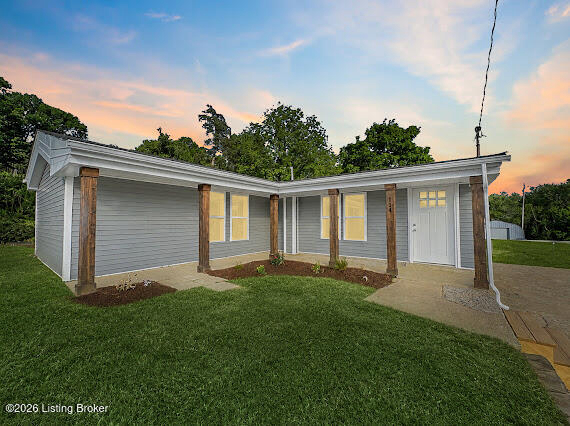 Listing Image 4