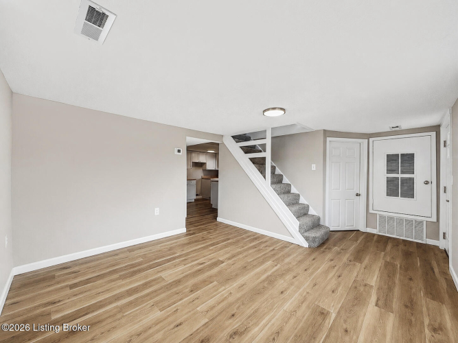 Listing Image 57