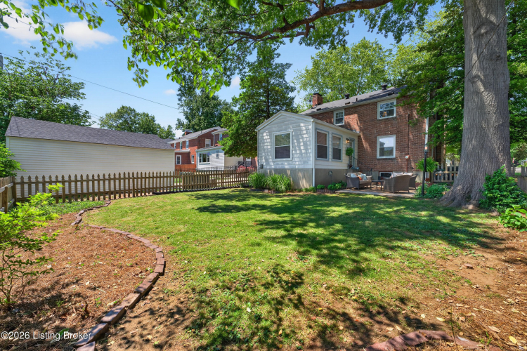 Listing Image 15