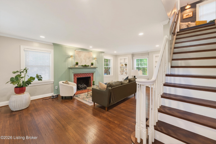 Listing Image 19