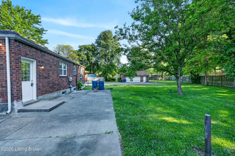 Listing Image 33
