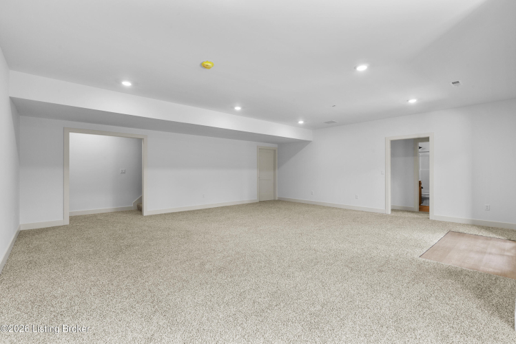 Listing Image 37