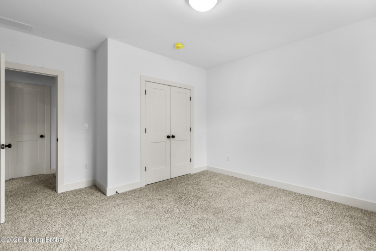 Listing Image 41