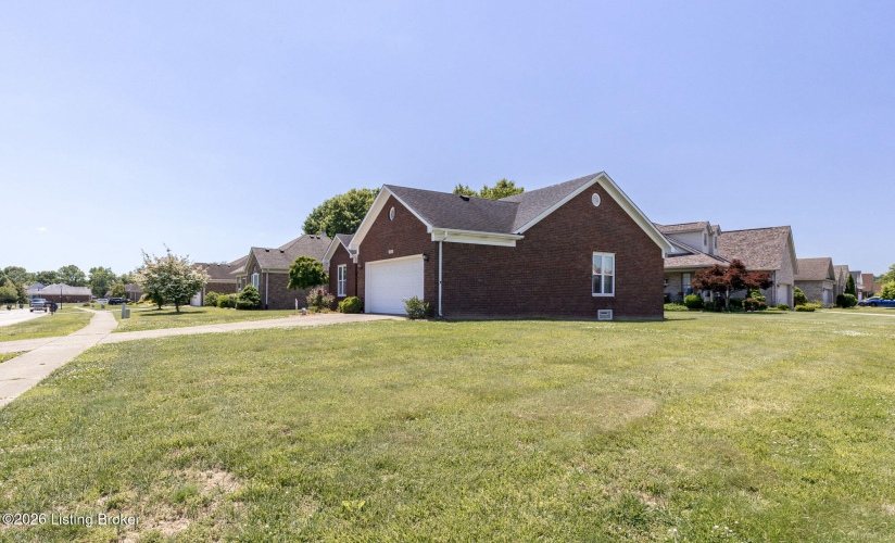 Listing Image 27