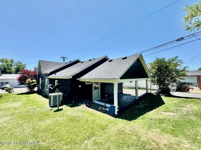 Listing Image 19