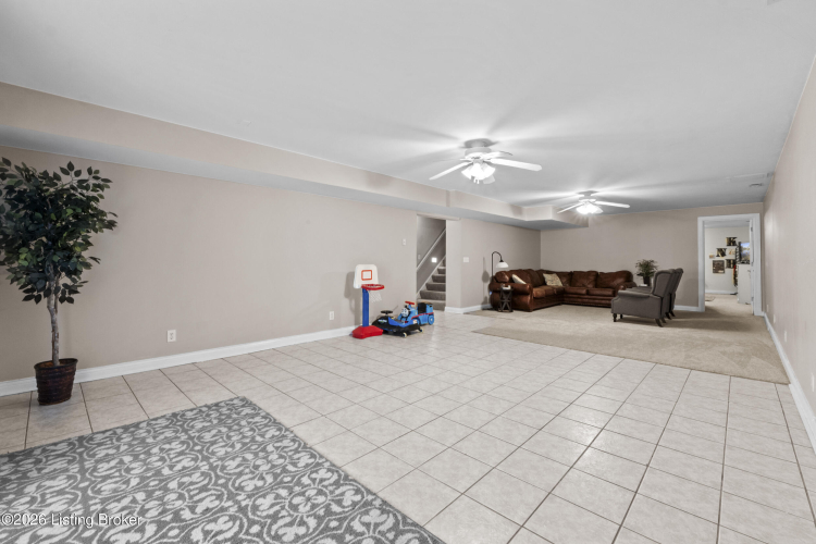 Listing Image 77