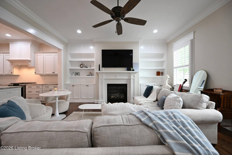 Listing Image 15