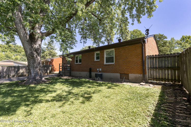 Listing Image 27