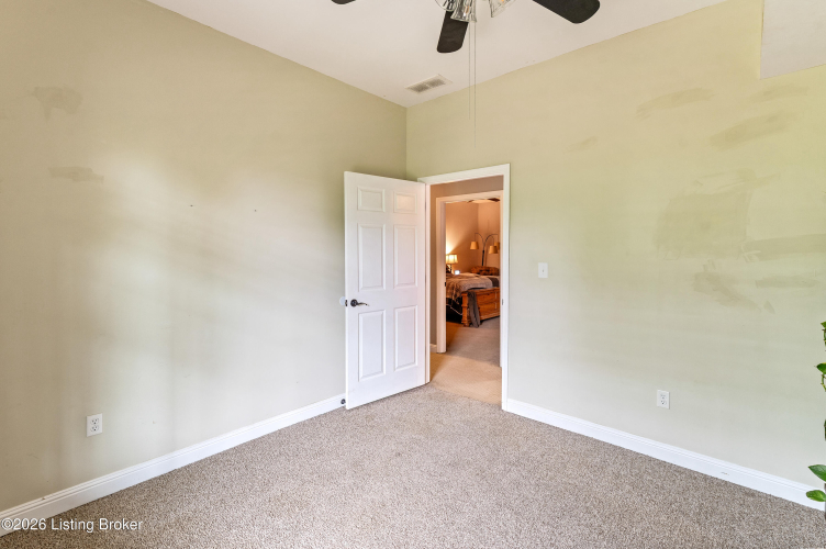 Listing Image 39