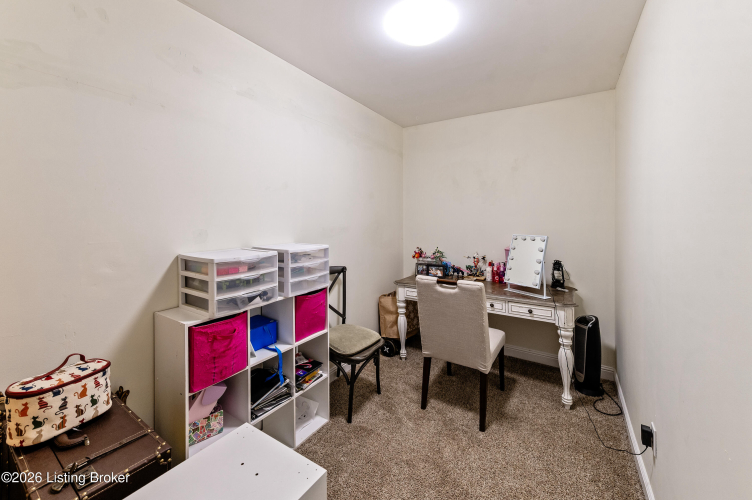 Listing Image 61