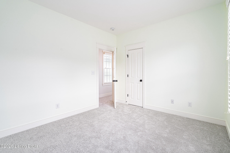 Listing Image 27