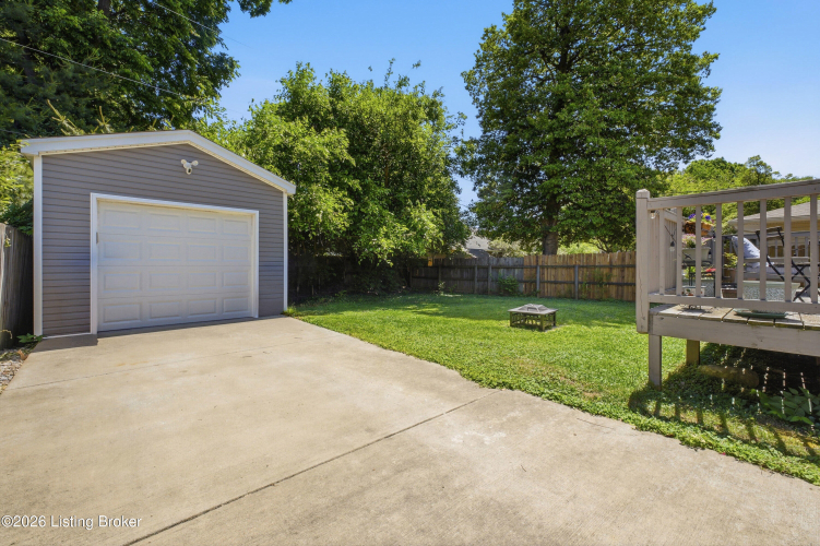 Listing Image 45
