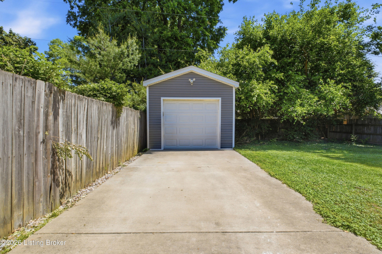 Listing Image 47