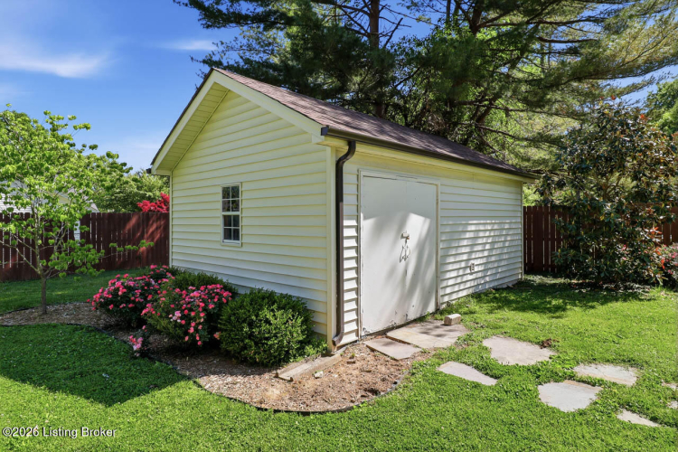 Listing Image 46