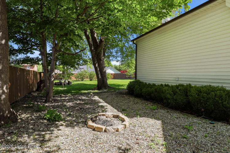 Listing Image 52