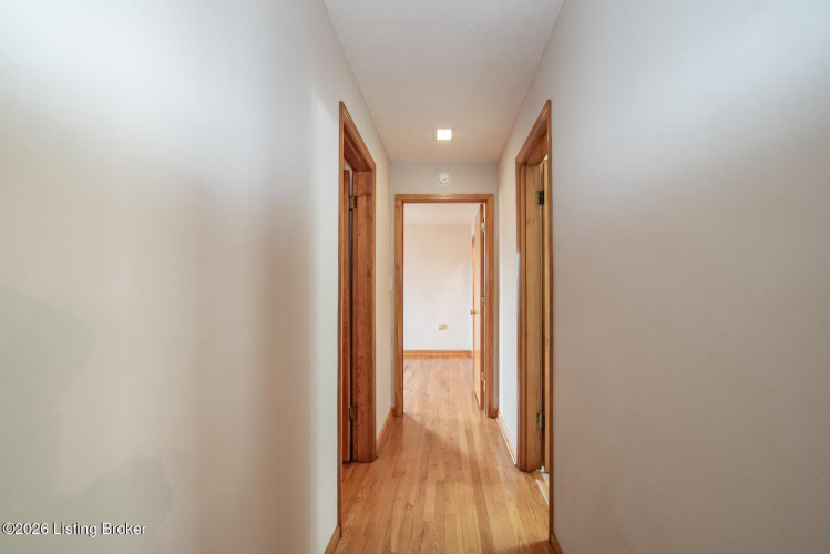 Listing Image 48