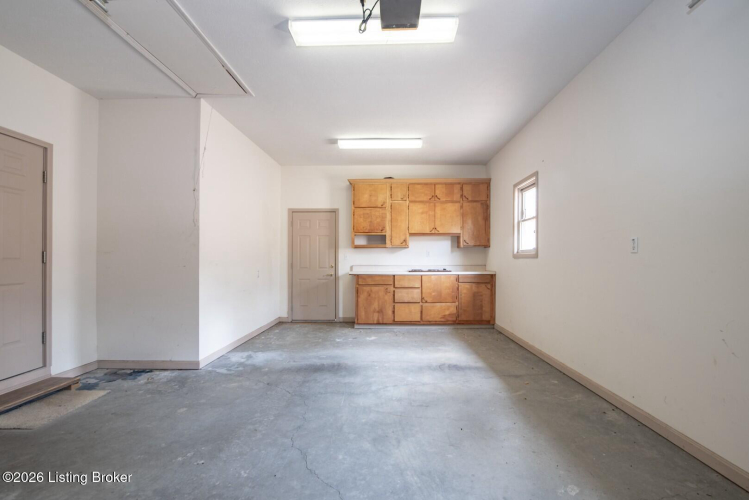 Listing Image 78