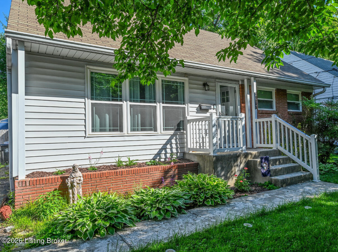 Listing Image 3