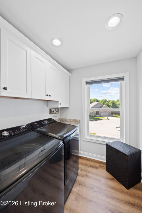 Listing Image 22