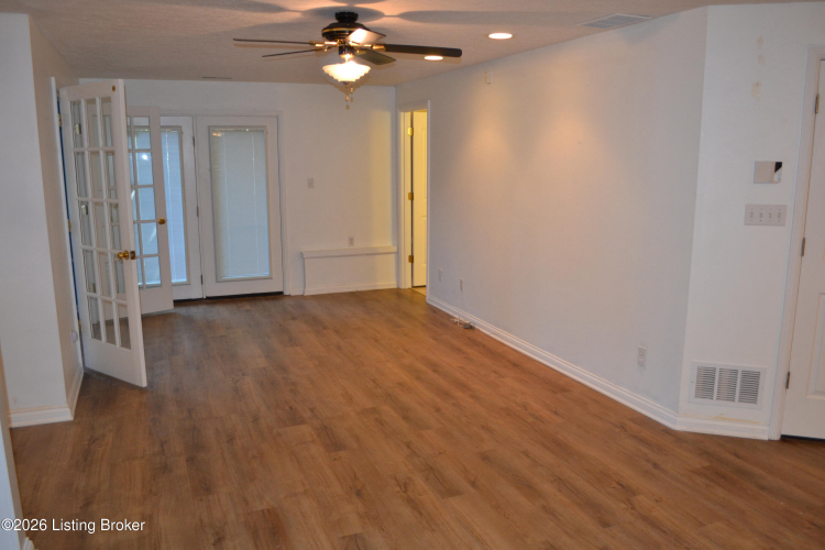 Listing Image 56