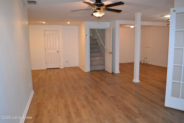 Listing Image 57