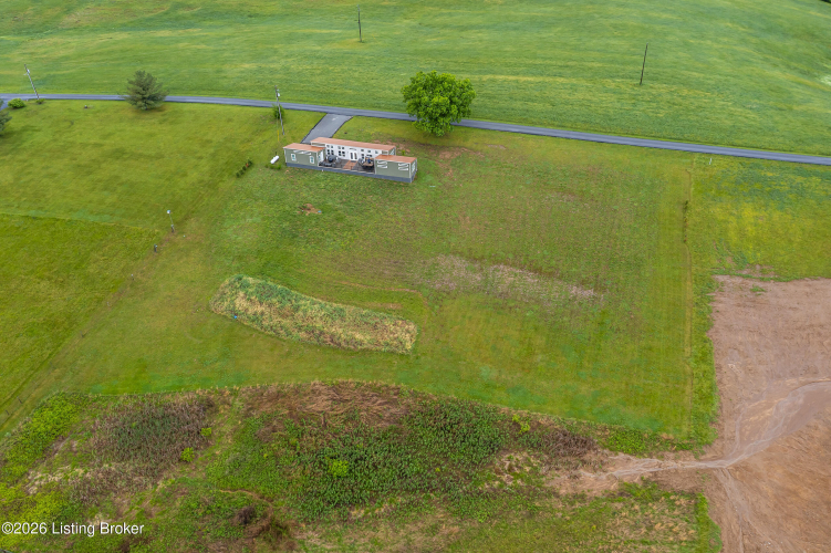 Listing Image 42