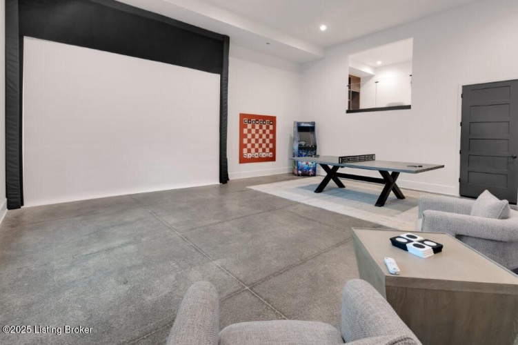 Listing Image 55