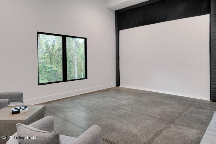 Listing Image 56