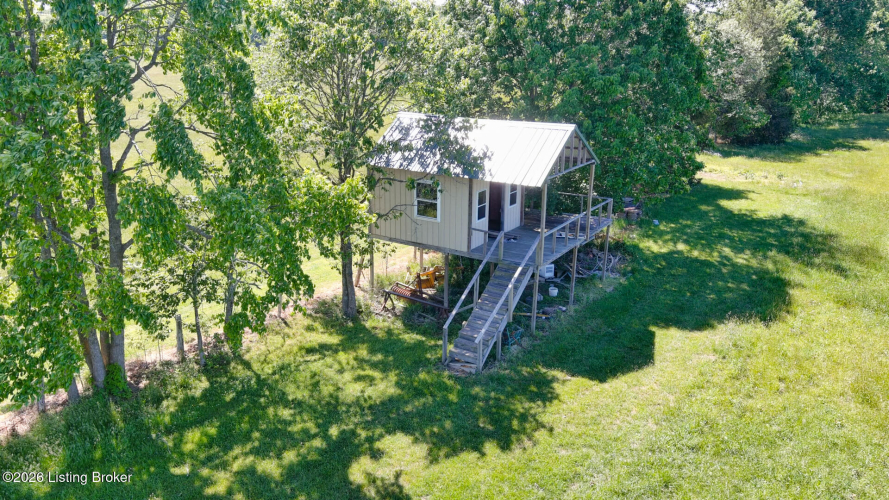 Listing Image 82
