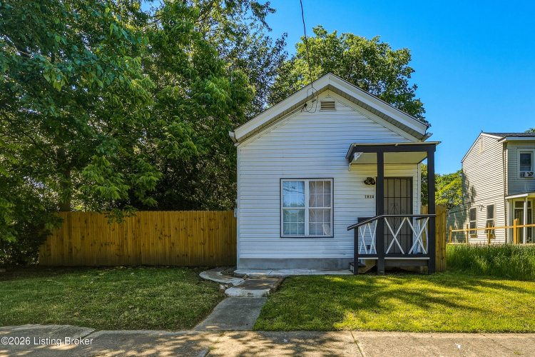 Listing Image 3