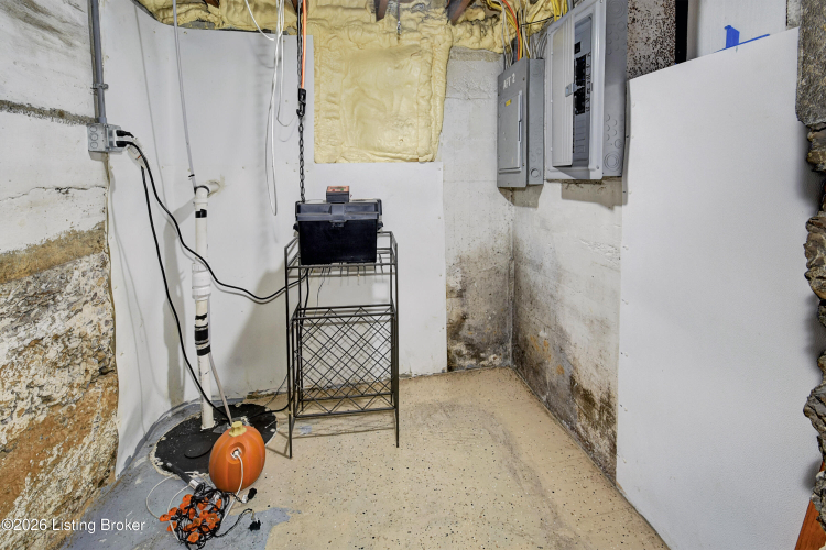 Listing Image 33