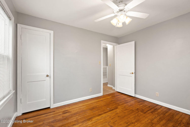 Listing Image 20