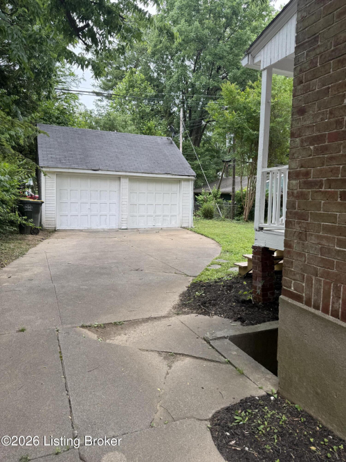 Listing Image 33