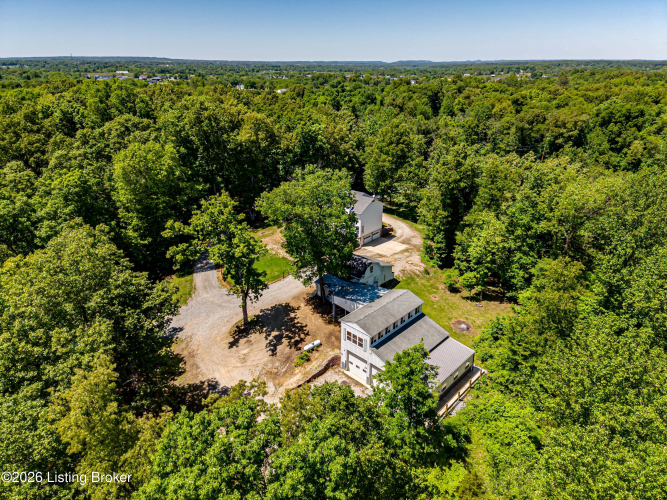Listing Image 9